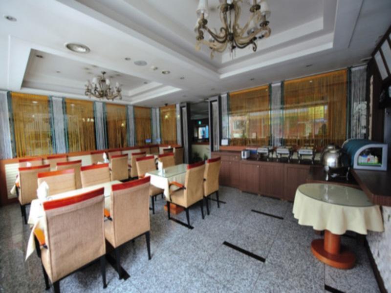 Fiore Hotel Kumi Kültér fotó