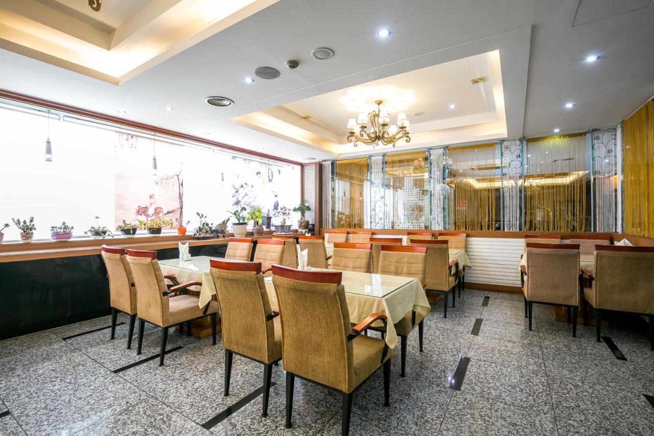 Fiore Hotel Kumi Kültér fotó